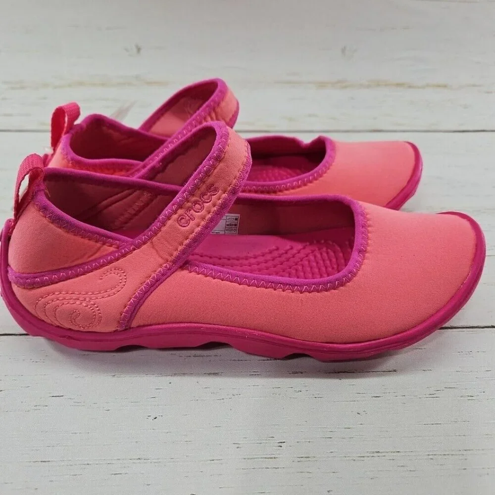 Crocs Duet Busy Day Coral‎ Pink Mary Jane Slip On Shoes Girls J2 Ballet 15352